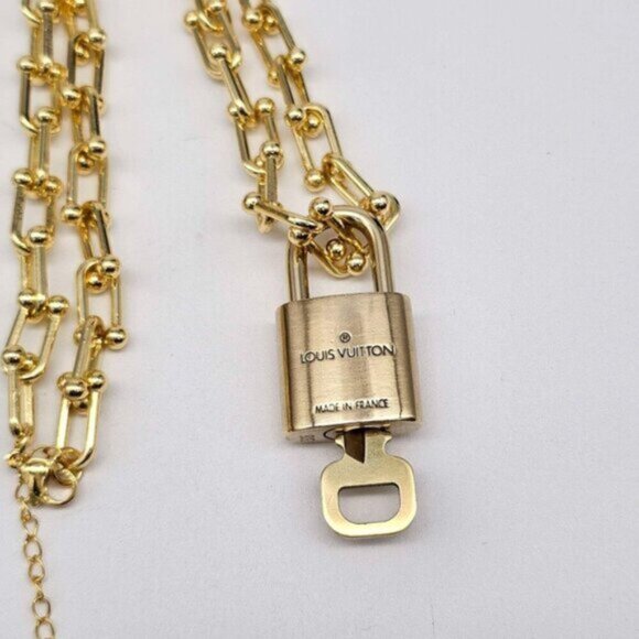 Authentic Louis Vuitton Lock & Key w/ Unbranded Gold Plated Gold Chain Necklace - Picture 10 of 12